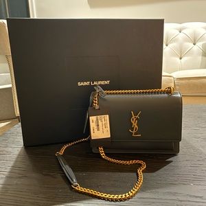 Saint Laurent Sunset Shoulder Bag